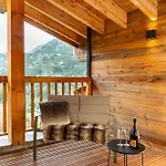 Chalet Black Diamond - Tango Charlie Tignes